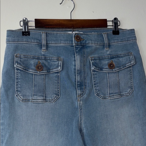 LOFT Slim Flare Jeans Blue Light Wash Retro 70s Pockets Long Inseam Size 10/30 - Picture 3 of 7